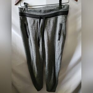 Lululemon Men's Sweatpants. Size Medium